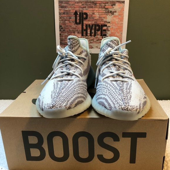 Yeezy blue tints💧 - Picture 3 of 6